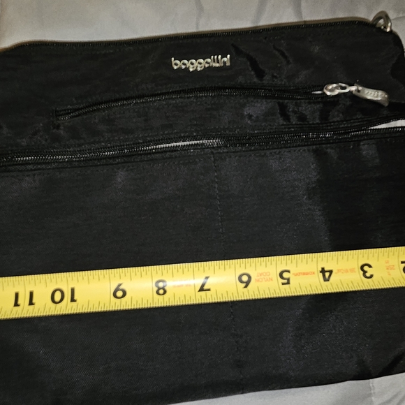 Baggallini Cross Body Purse NWOT - Picture 4 of 6
